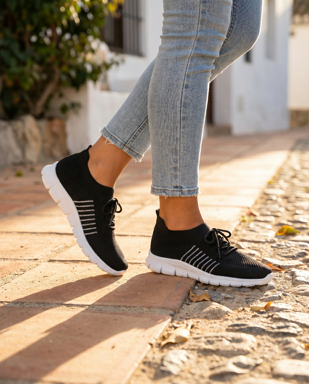 harper-slip-on-orthopedic-sneakers-black-1