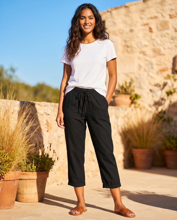 giselle-relaxed-capri-pants-black-3