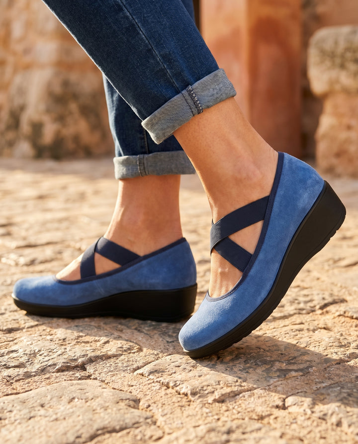 mia-orthopedic-ballet-flats-blue-1