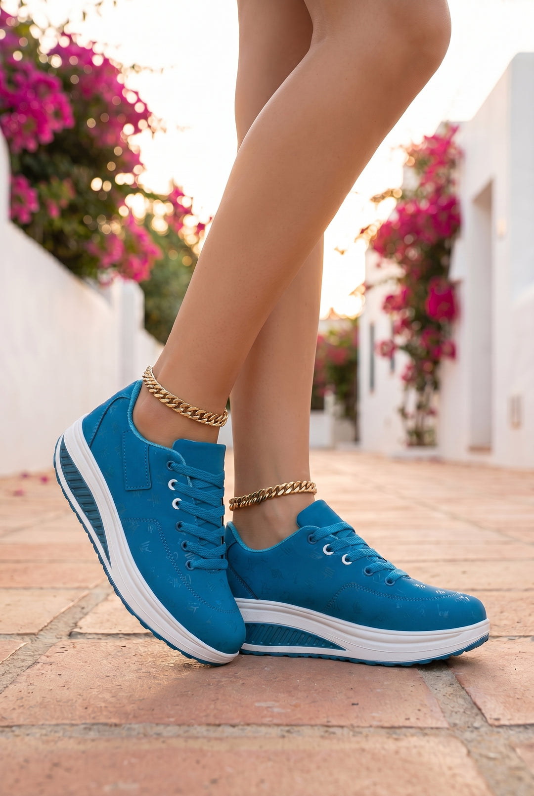 lou-chic-comfort-sneakers-blue-1