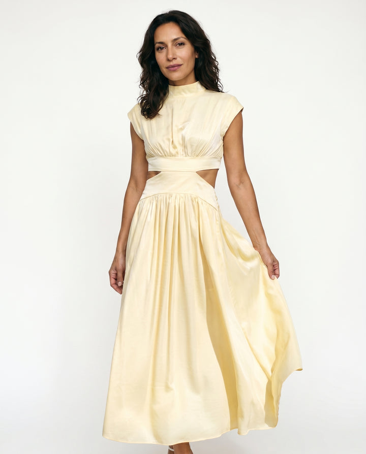 ella-elegant-maxi-dress-cream-2