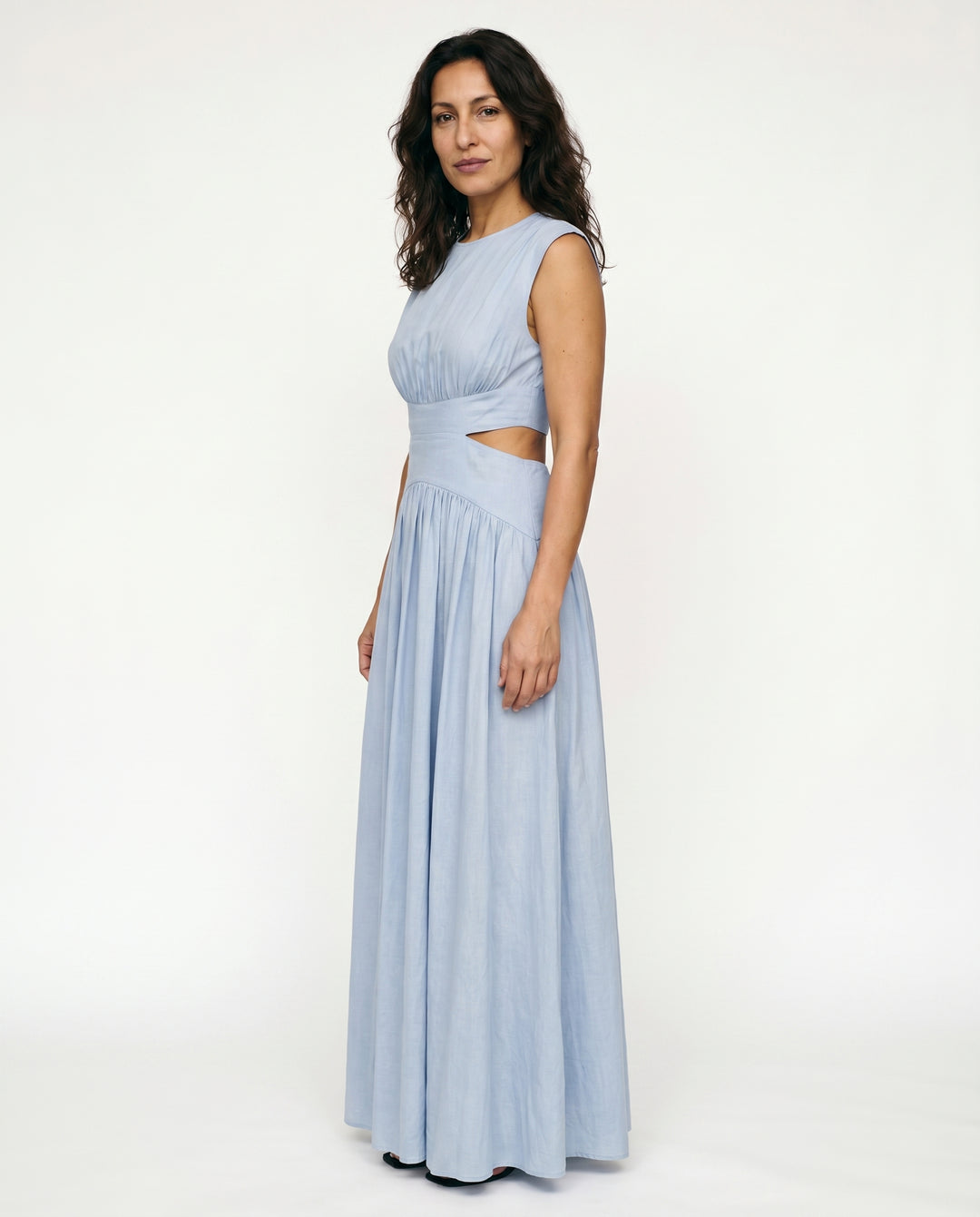 ella-elegant-maxi-dress-light-blue-3