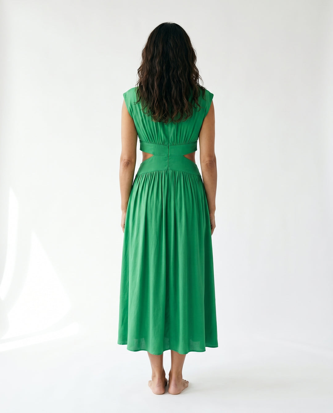 ella-elegant-maxi-dress-green-4