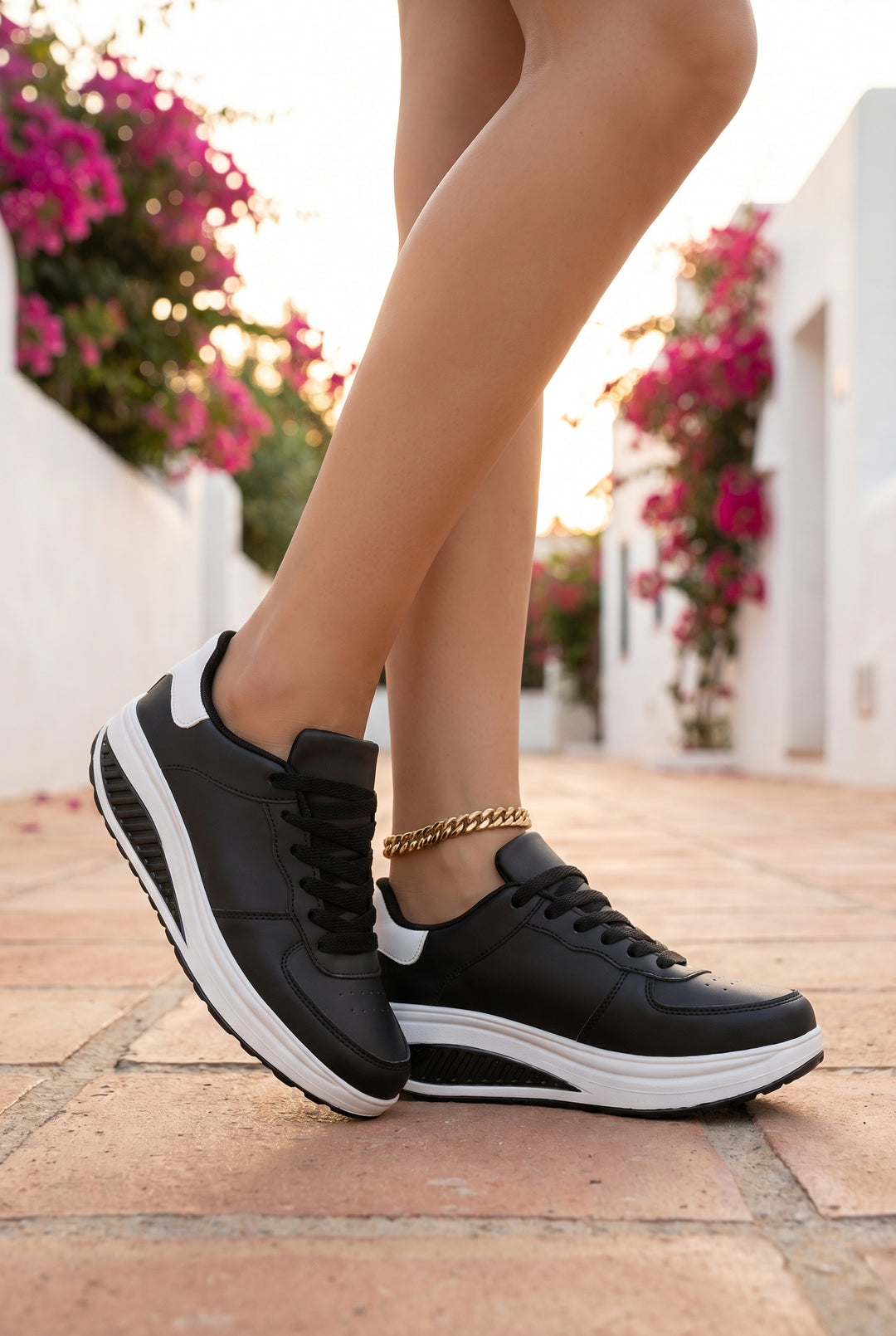 lou-chic-comfort-sneakers-black-1
