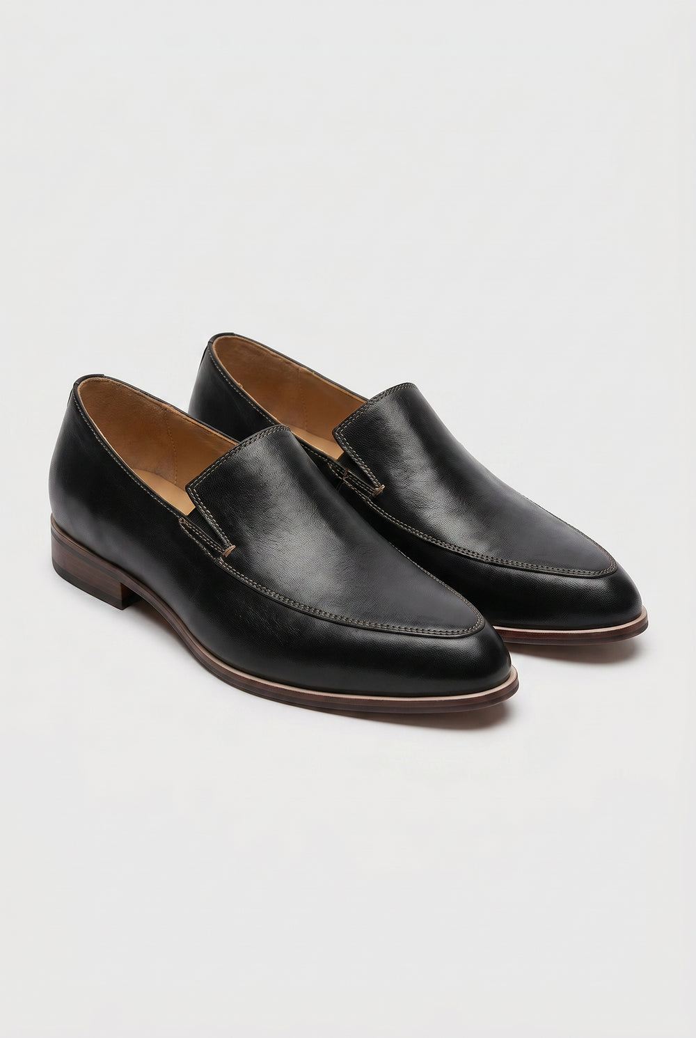 ella-supportive-loafers-black-packshot