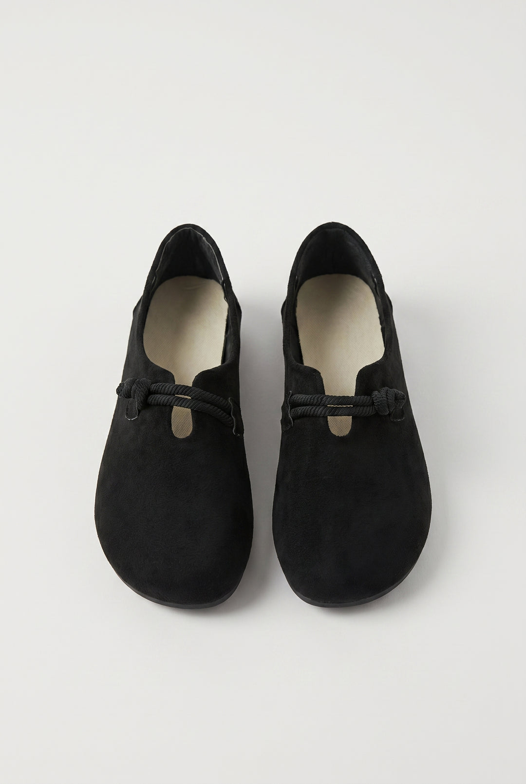iris-comfy-loafers-black-packshot
