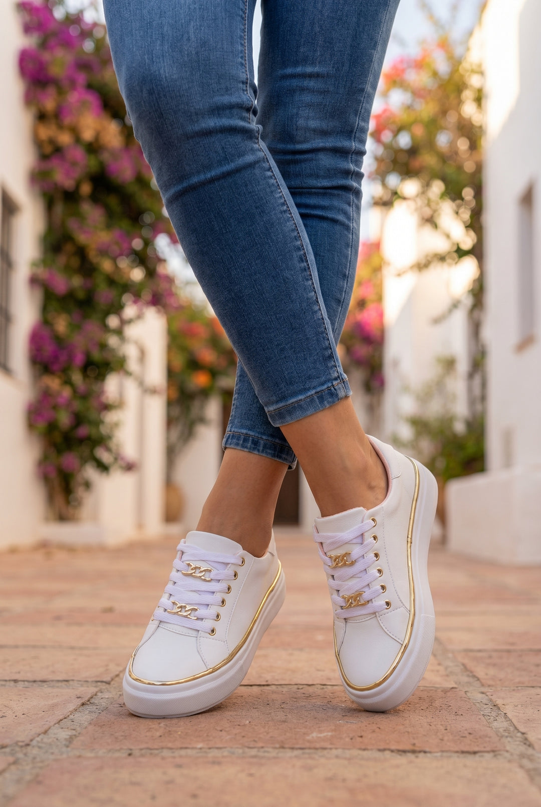 iris-minimal-lace-up-sneakers-white-1