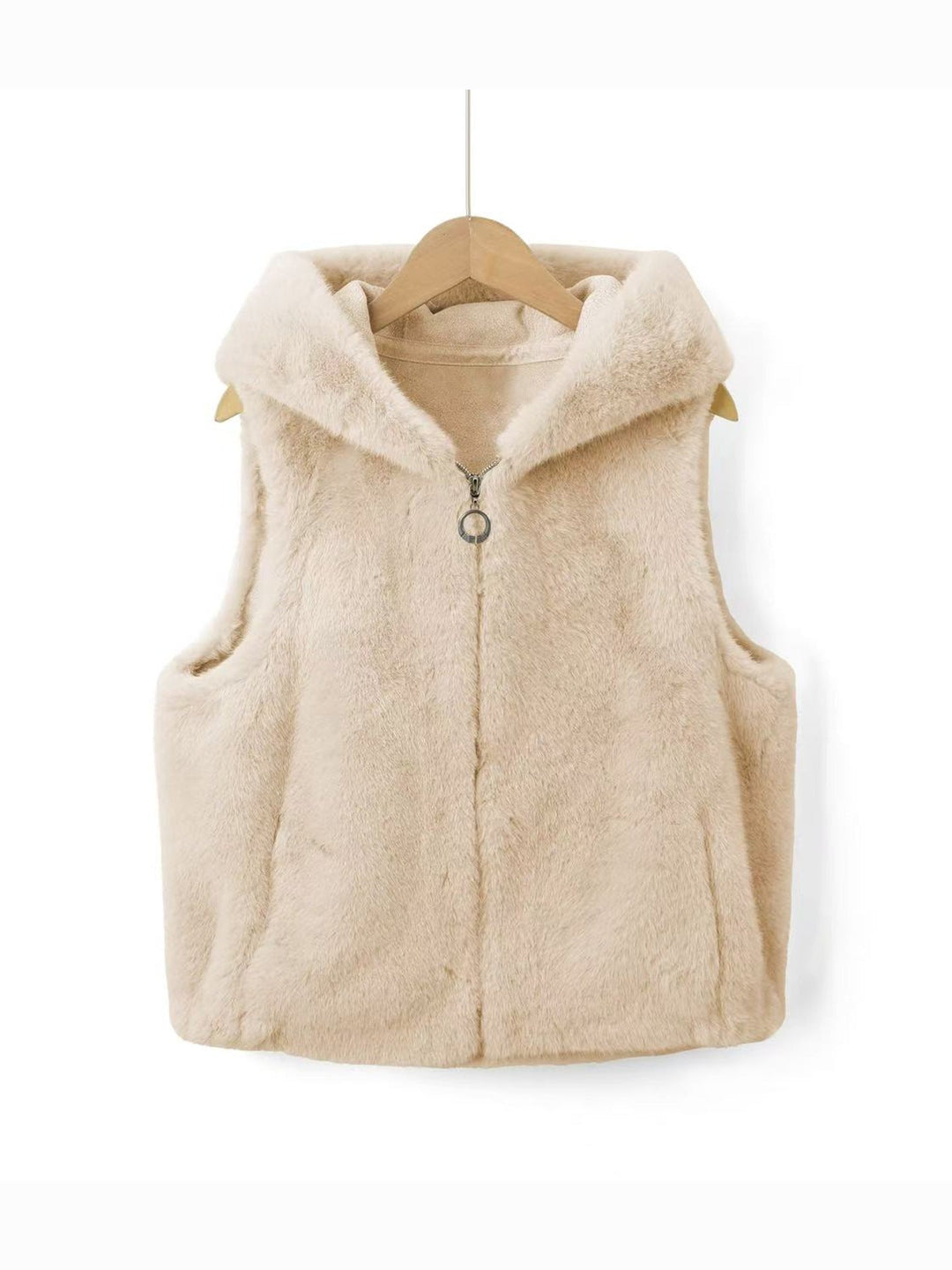 Close-up of hood and collar on Bexley fleece vest