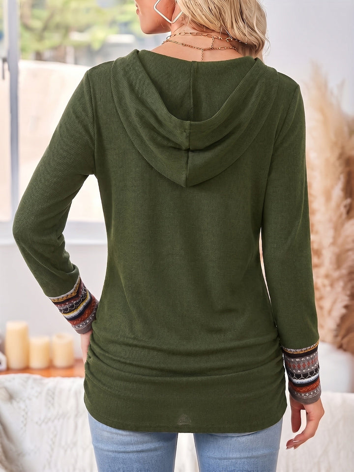 Relaxed Patchwork Trim Cowl Neck Hoodie with Side Ruching for Women