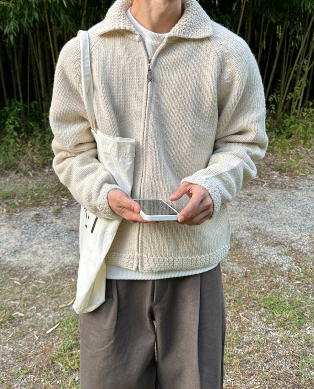 Women's Chunky Knit Wool Blend Cardigan with Full Zip and Ribbed Cuffs