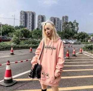 Hoodie Dames | Oversized met Statementprint